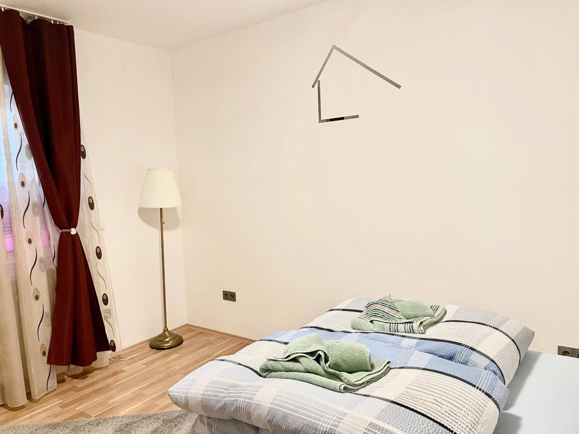 Casa Giulia 2 Zimmer Nahe Giessen, Kueche, Bad, Wlan, Parkplatz Krofdorf-Gleiberg Extérieur photo