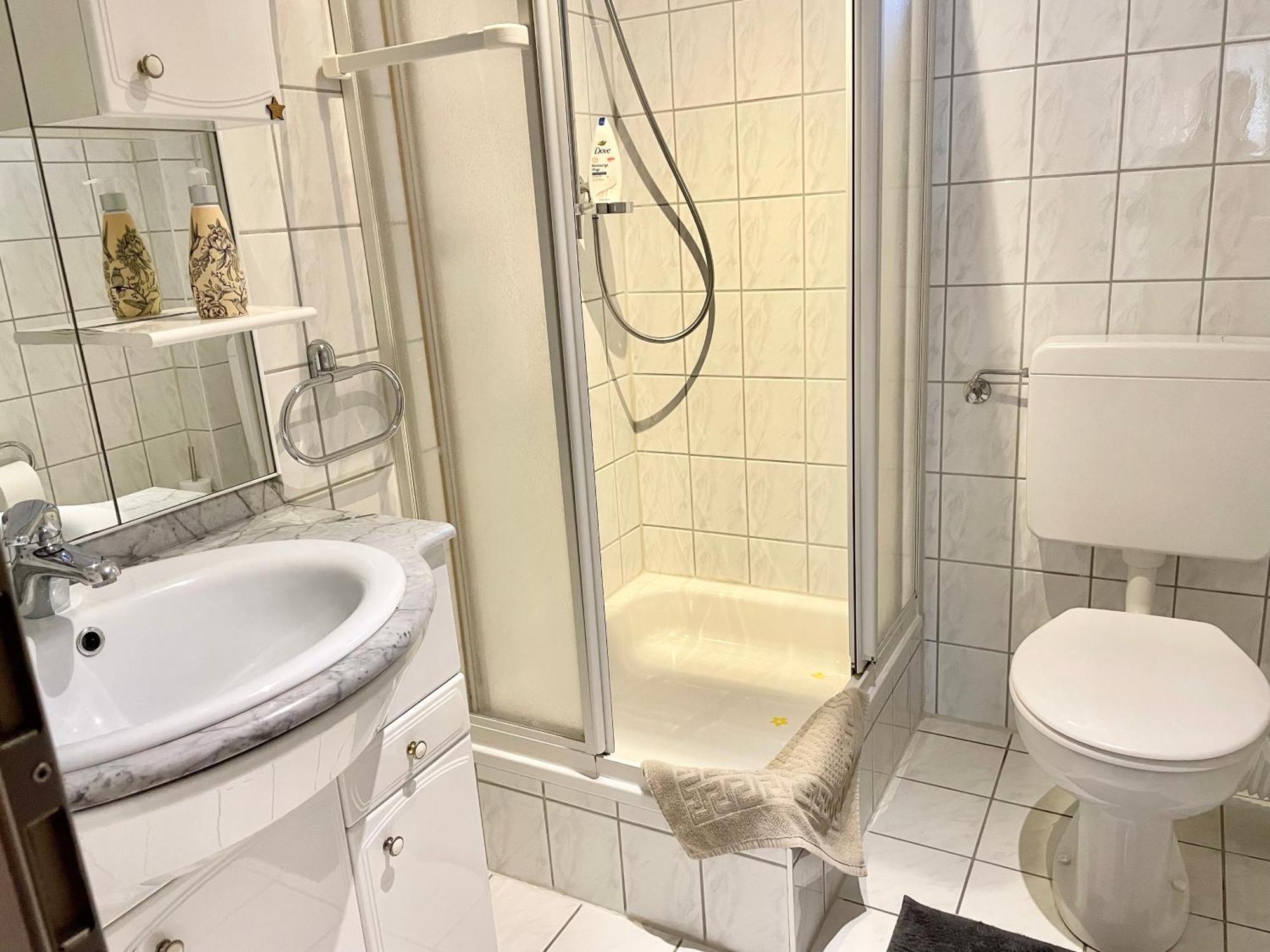 Casa Giulia 2 Zimmer Nahe Giessen, Kueche, Bad, Wlan, Parkplatz Krofdorf-Gleiberg Extérieur photo