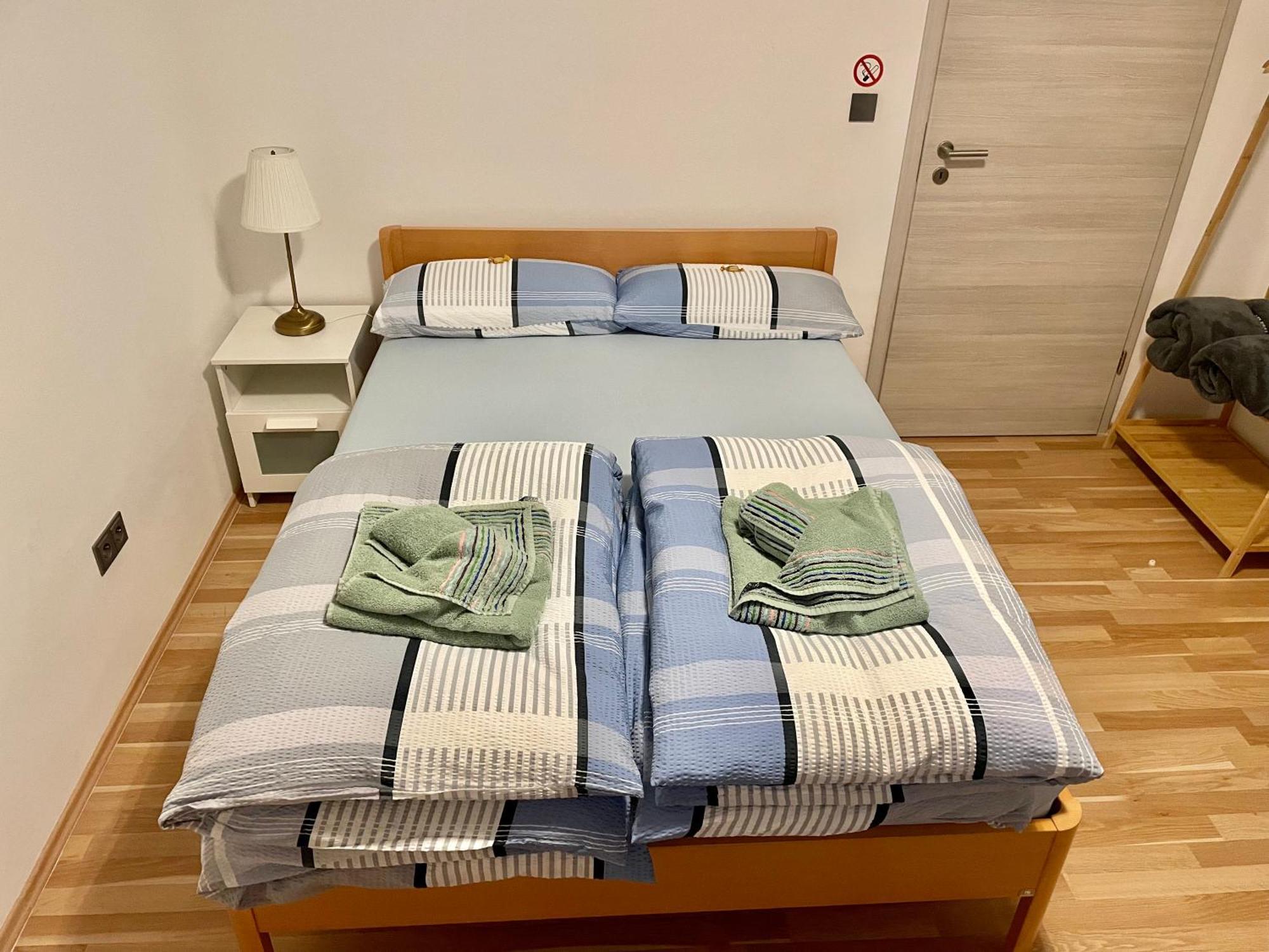 Casa Giulia 2 Zimmer Nahe Giessen, Kueche, Bad, Wlan, Parkplatz Krofdorf-Gleiberg Extérieur photo